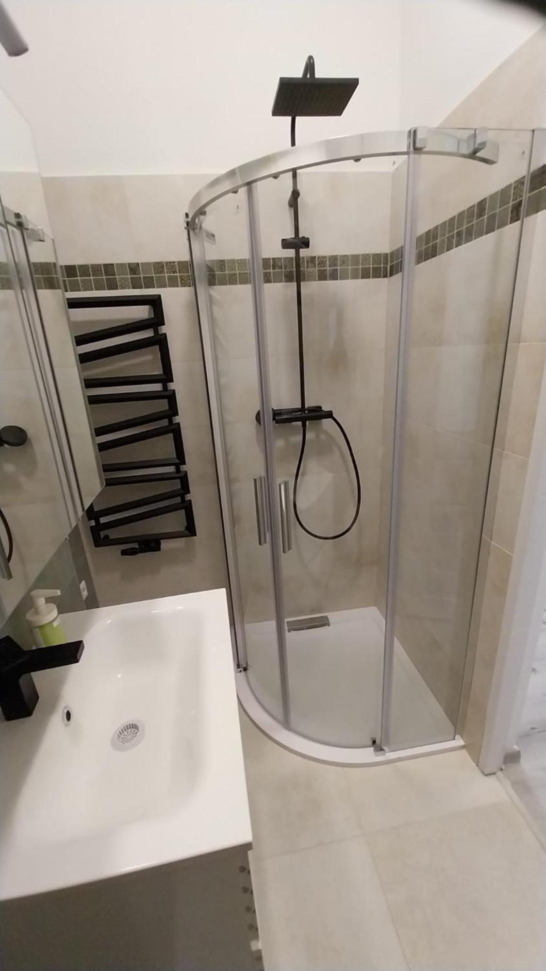 Szekely Apartment Near Deak Ferenc Square With Free Parking In Garage Budapest Exterior photo
